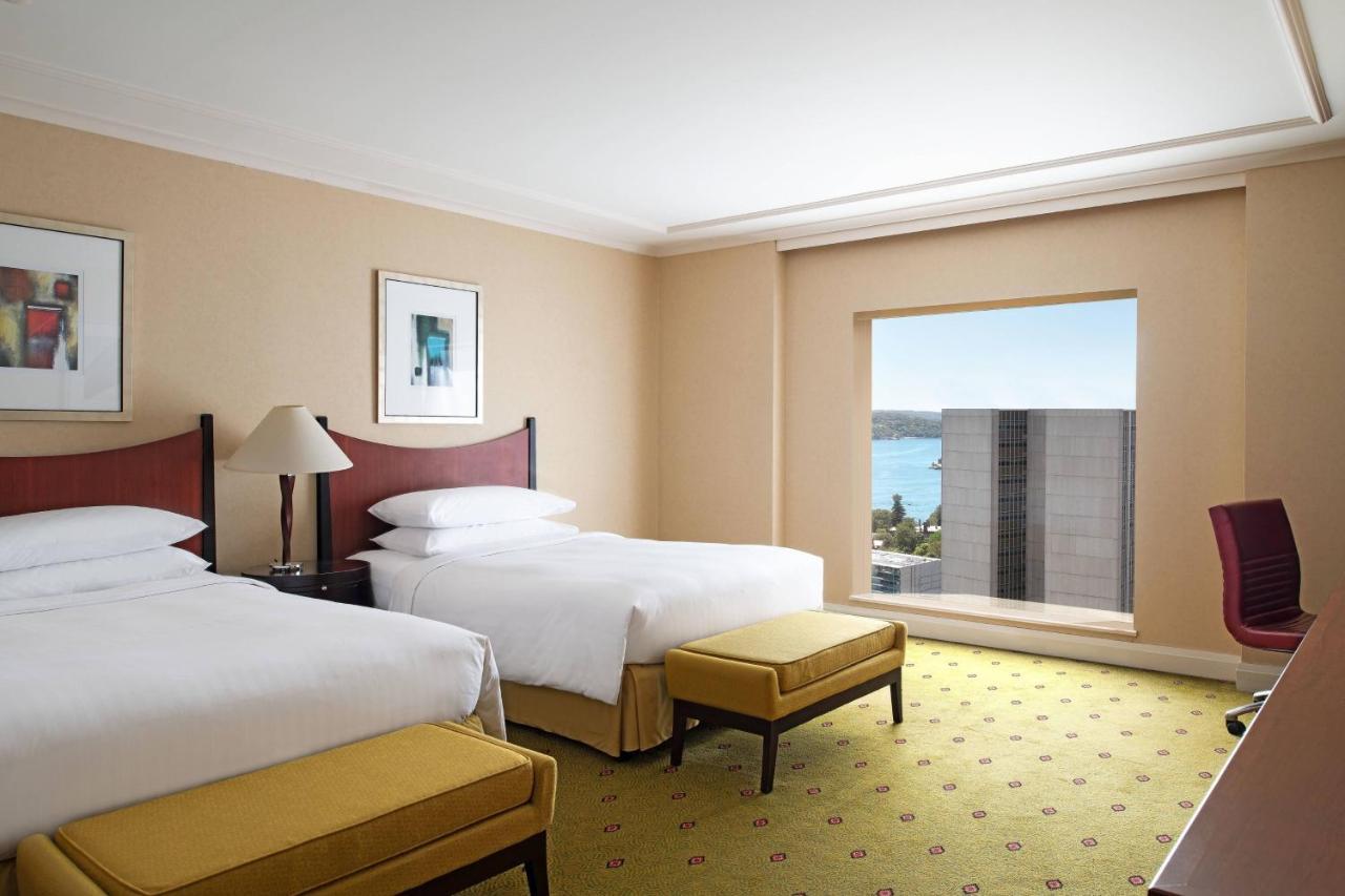 Sydney Harbour Marriott Hotel at Circular Quay Eksteriør bilde A room at the hotel