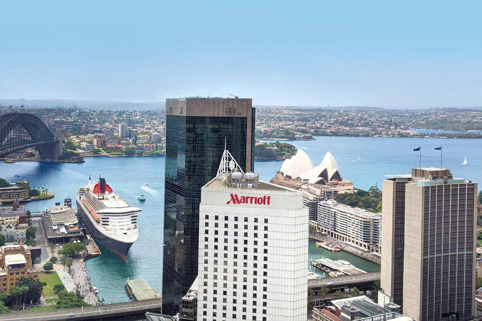 Sydney Harbour Marriott Hotel at Circular Quay Eksteriør bilde The hotel in 2012